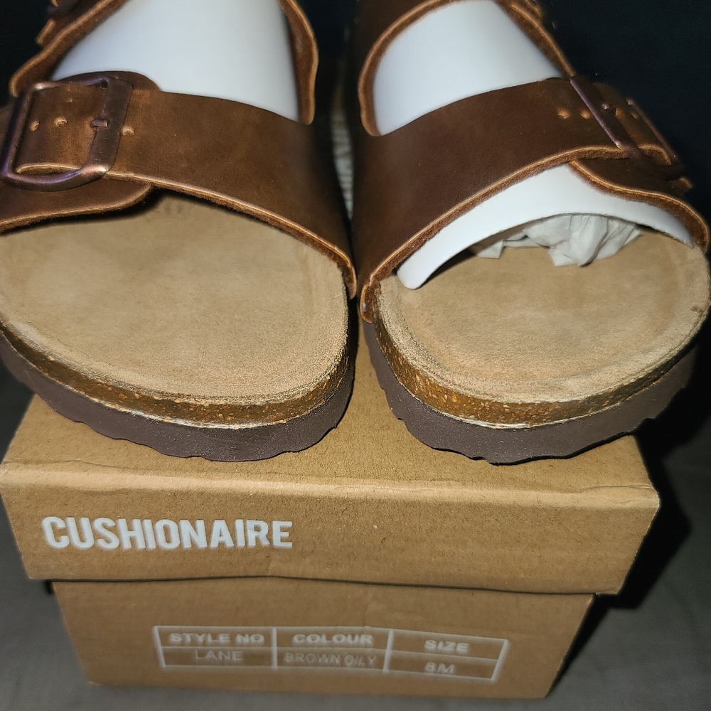 Women flats size 8